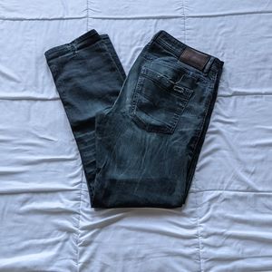 Braddom Distressed Diesel Slim Jeans